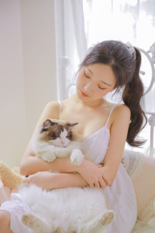 女的下面很紧男的插的会痛吗?